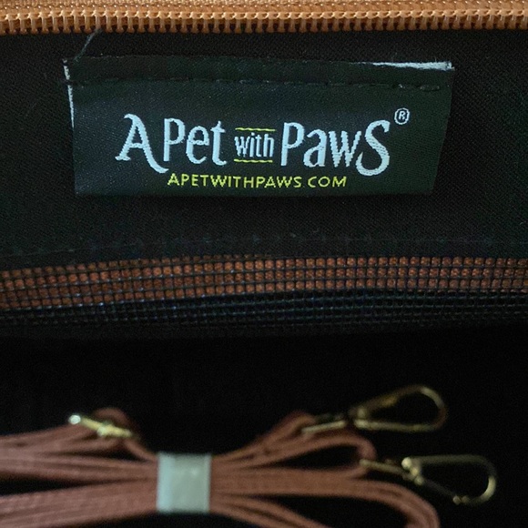 “A Pet with Paws” Madison Carrier w/ Pet-Trek®️Airline Approved, Small Pet, NWT - Picture 12 of 14